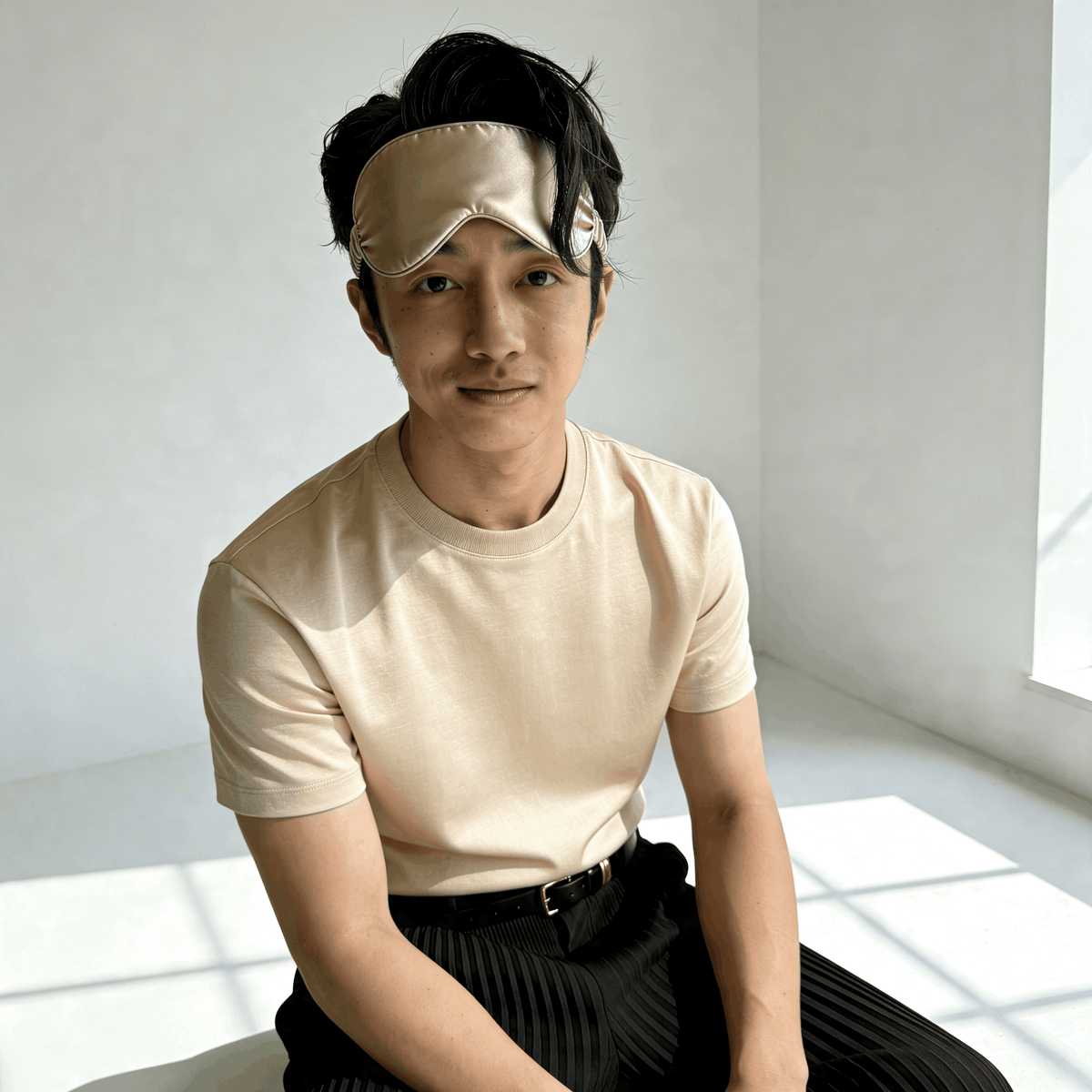 Silk Eye Mask with Hot & Cold Gel Insert