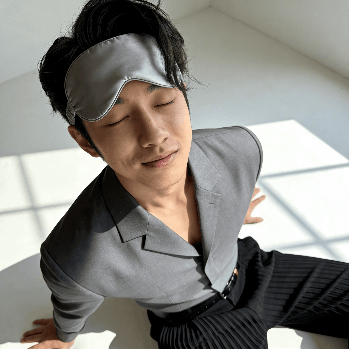 Silk Eye Mask with Hot & Cold Gel Insert